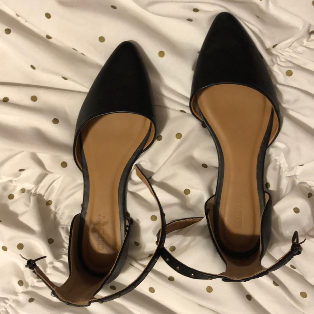 Black Flats